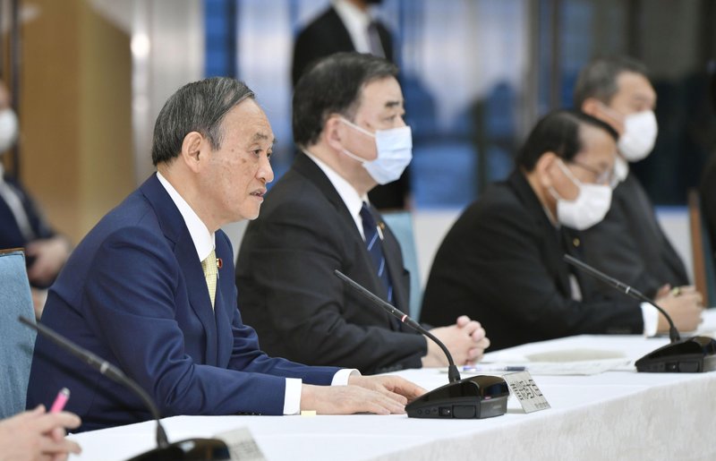 4月12日日本首相出席内阁会议.jpeg