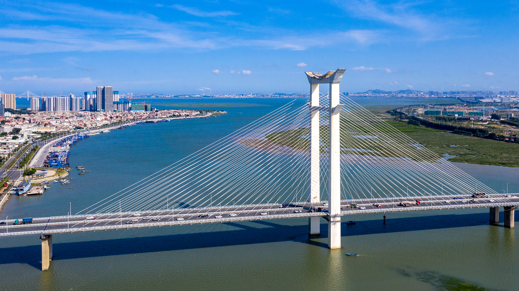 泉州晋江大桥(图源:视觉中国)名义gdp增速上,福州同样表现出色,13